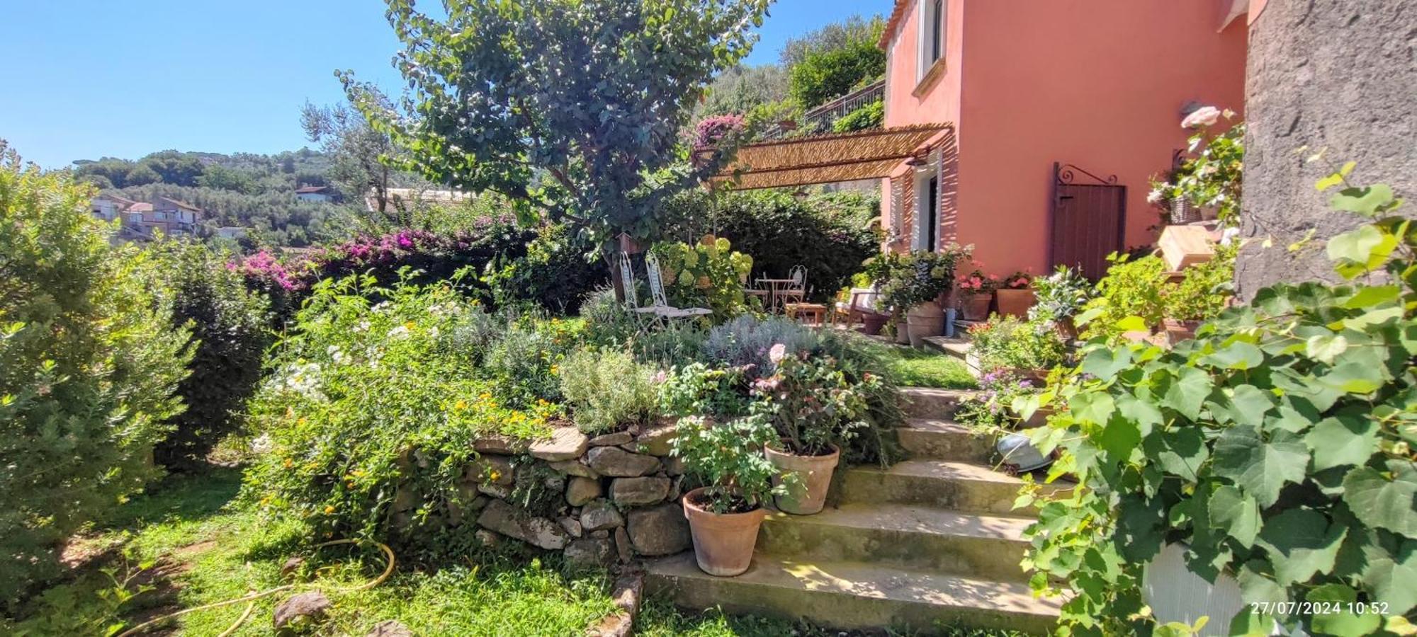 Lally'S Garden Acomodação com café da manhã Sorrento Exterior foto